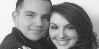 Nicole Maliszewski and Carlos Cardona