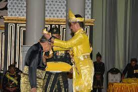 Datuk aaron aziz dan datuk farid kamil. Pernah Terfikir Apa Beza Datuk Dengan Dato Ini Erti Sebenar Yang Anda Tak Tahu
