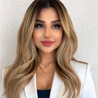 Belen Flores's Instagram, Twitter & Facebook