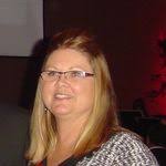 Lori Casale's Instagram, Twitter & Facebook