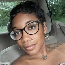 Aaron Peaks's Instagram, Twitter & Facebook