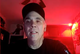 Chris Kontos's Instagram, Twitter & Facebook