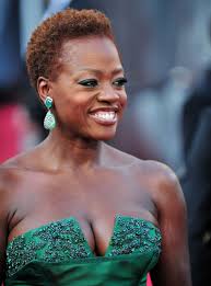 Davis, Thompson headline 'Beautiful Creatures' film