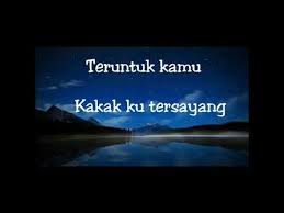 Tepat di jam ini, usia kakak menginjak 35 tahun. Kata Kata Rindu Buat Kakak Laki Laki