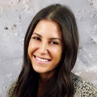 Erin Mowry's Instagram, Twitter & Facebook