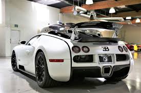 2010 Bugatti Veyron Grand Sport 1 Of 1 Blanc Noir Fusion Luxury Motors United States For Sale On Luxurypulse Bugatti Veyron Bugatti Veyron