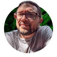 Mark Shotwell's Instagram, Twitter & Facebook