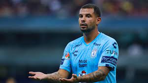 Edwin cardona terminó su vínculo con pachuca y llegó a un acuerdo para ser parte de boca el volante colombiano edwin cardona se mandó un doblete este sábado para asegurar la victoria del. Ni Boca Ni Latinoamerica Cardona Tomo Una Sorprendente Decision Acerca De Su Futuro Goal Com
