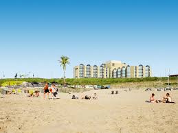 Tripadvisor has 14,204 reviews of zandvoort hotels, attractions, and restaurants making it your best zandvoort resource. Hotel Zandvoort Den Strand Geniessen Mit Alltours