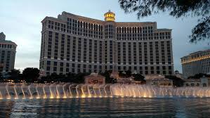 Bellagio Fountains Schedule Times And Songs October 2020 Bellagio Fountains Las Vegas With Kids