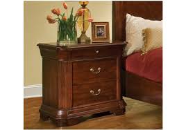 Anybody have any experience with broyhill? Broyhill Chateau Calais Nightstand