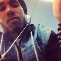 Lee Roundtree's Instagram, Twitter & Facebook