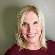 Janice Foot's Instagram, Twitter & Facebook