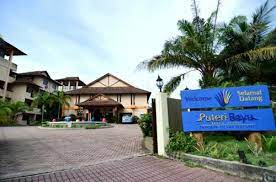 Puteri bayu beach resort 3 stars is located at pantai pasir bogak in pangkor in 1.8 km from the centre. Puteri Bayu Beach Resort Pangkor Island