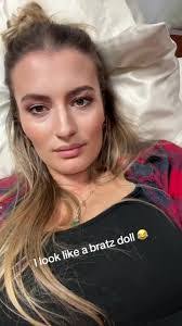 Tessa Meeks's Instagram, Twitter & Facebook