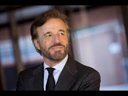 In memoria di vittorio de sica ( yesterday, today and tomorrow ). Christian De Sica Ero Senza Una Lira In Tasca Rovinato Dai Debiti Di Gioco Di Mio Padre Ilgiornale It