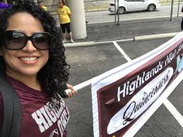 Anna Vallejo's Instagram, Twitter & Facebook