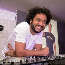 Não perca as 9dades do nosso blogger. Em 2020 Lataria The Vib Dj Nelasta Dj Foxeira So9dades Facebook