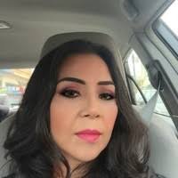 300+ perfiles de «Olive»