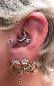 Pin By Body Piercing By Qui Qui On Ear Art Body Piercing By Qui Qui Earings Piercings Ear Piercings Conch Piercing