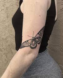183 Sexiest Butterfly Tattoo Designs In 2021 Butterfly Tattoo Designs Butterfly Tattoo Butterfly Tattoos For Women