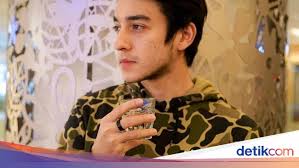 Penyebab nora alexandra cerai nora alexandra dan aska ongi nora alexandra dan mantan suami nora alexandra dan aliff alli. Profil Aliff Alli Aktor Yang Kritis Gegara Covid 19