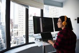 Accéder au crm via le cloud computing le mode « saas » désigne une architecture cloud de type software as lire la suite ». Les Avantages De Travailler Avec Un Developpeur Web A Distance