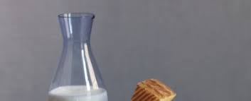 Tra questi alimenti troviamo le verdure a foglia scura come gli spinaci, le bietole e le barbabietole, ma anche il cioccolato, il tè nero, i fagioli di soia. Calcoli Renali I Latticini Non Fanno Male Sale Pepe