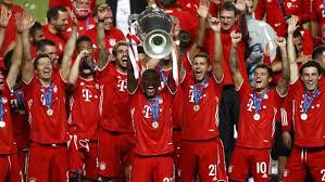 Real madrid membukukan rekor baru dengan mencuat sebagai tim pertama yang mampu mempertahankan trofi juara sejak format liga champions diperkenalkan pada 1992 silam. Juara Liga Champion 2019 2020 Musim Sempurna Untuk Bayern Munich Sumsel Update