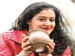 Archana Udupa In An Experimental Avatar For Her Next Musical Project Kannada Movie News Times Of India Archana udupa — bhavahara shankara 04:23. archana udupa in an experimental avatar