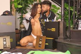 TW Pornstars - 2 pic. TheStartOfUs. Twitter. Celebrating our achievements  on @Pornhub, THANK YOU! 🟧⬛. 8:51 PM - 3 Sep 2021
