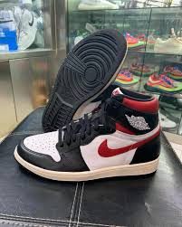 Jordan 1 High React Black White Gym Red Kenneth Myers Jr On Instagram Jordan 1 High Og Color Way Black White Sail Gym Red Release Date June 29 Retail 1 Jordan 1 Black Air Jordans Jordan Fashions