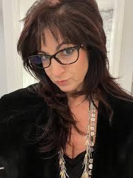 Shelly's Unemployment Journey: A Comedic Insight