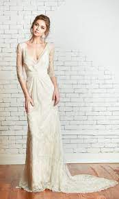 Pin By Zoelle Egner On Dress Suits Wedding Dresses Bridal Gowns Indie Wedding Dress