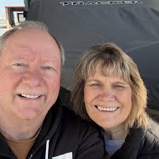 Ashleigh Young and Andrew Mattina's Wedding Website