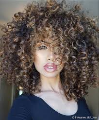 Cabelo Cacheado Loiro mel