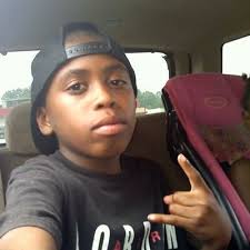 malik pearsall (@snapbackstupid)