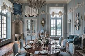 Chateau De Villette The Splendor Of French Decor French Country Living Room Chateaux Interiors Country Living Room