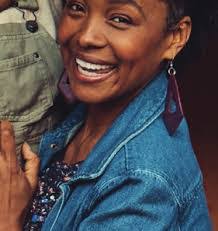 Alexandra Harker's Instagram, Twitter & Facebook