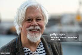 3,833 Capitaine Stock Photos, High-Res Pictures, and Images