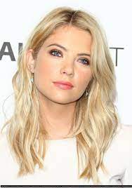 Photo Of Ashley Pretty Little Liars Paleyfest 2014 March 16th For Fans Of Ashley Benson Long Blonde Hair Medium Length Hair Styles Hair Styles