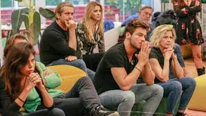 Popular tweets on bbb itália. Participantes Do Big Brother Da Italia Ligam Para Familiares Por Causa De Coronavirus Gzh