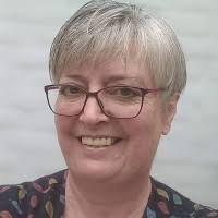 500+ "Hedger" profiles