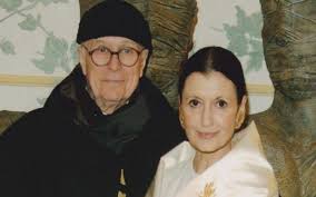 All'inizio carla non pensa di diventare ballerina, anzi sogna di fare la parrucchiera.poi alcuni amici dei genitori la vedono ballare il valzer, e propongono ai genitori di far. Wgz67czm4tjgm