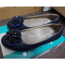 13.09.2019 · ha tu lah melayu! Medifeet Fairlady Shoes Women S Fashion Shoes On Carousell