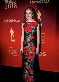 Annemiek van vleuten added the european road title to her list of achievements earlier this month. Annemieke Van Vleuten In Addy Van Den Krommenacker Couture Bij Sportgala 2018 Couture