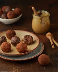 Healthy Brownie Balls كريات البراوني الصحية Unsweetened Cocoa Brownie Balls Balls Recipe