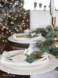 Casual Chic Green And White Christmas Tablescape
