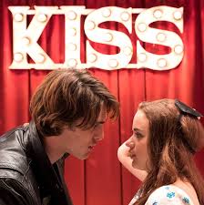 Mudarse al otro lado del país con noah, su increíble no. The Kissing Booth 2 Netflix El Stand De Los Besos 2 Home Facebook