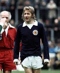 Law, 81, said he wants to be open about his condition and address the situation before his health deteriorates. Manchester United Legend Denis Law The Best Scottish Players Of The 1960s Daily Record